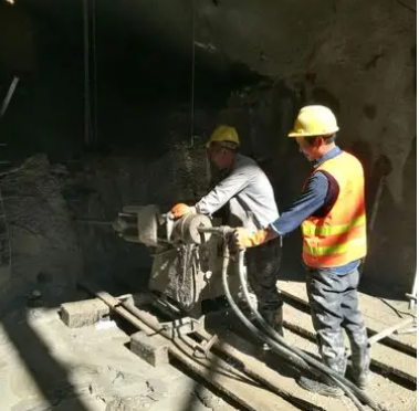 二七水下抗分散灌浆料特点 水下不分散注浆料介绍