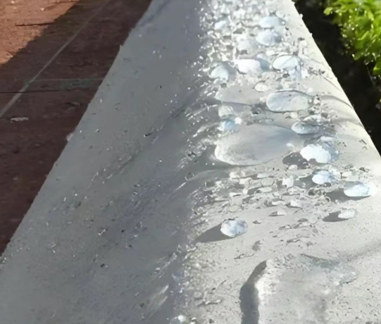 二七硅烷浸渍涂料在混凝土保护中的应用