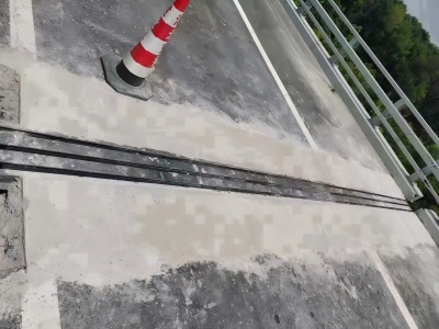 二七伸缩缝更换后浇筑材料快速结构修补料速砼的产品特点及施工流程​